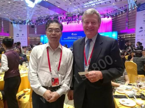�޺���ʿ������פ��ǰ��ʹMax BAUCUS