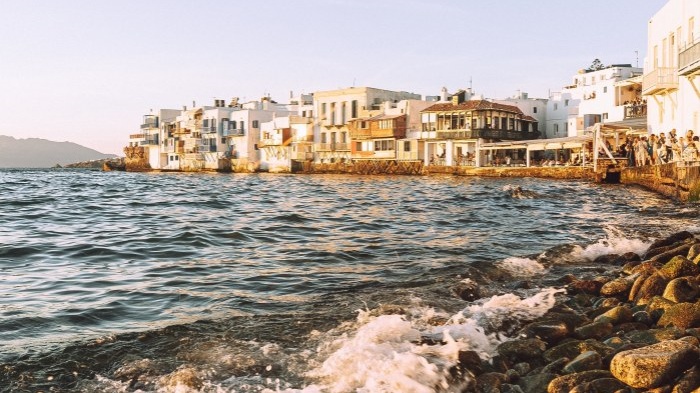 �ӱ������ŵ䣺��λ65�����˵ĵ��к������������